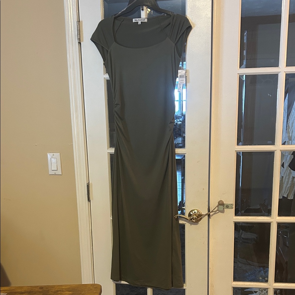 Wallflowers Olive Green Cap-Sleeve Maxi Dress w/ Side Ruching Bodycon Flattering